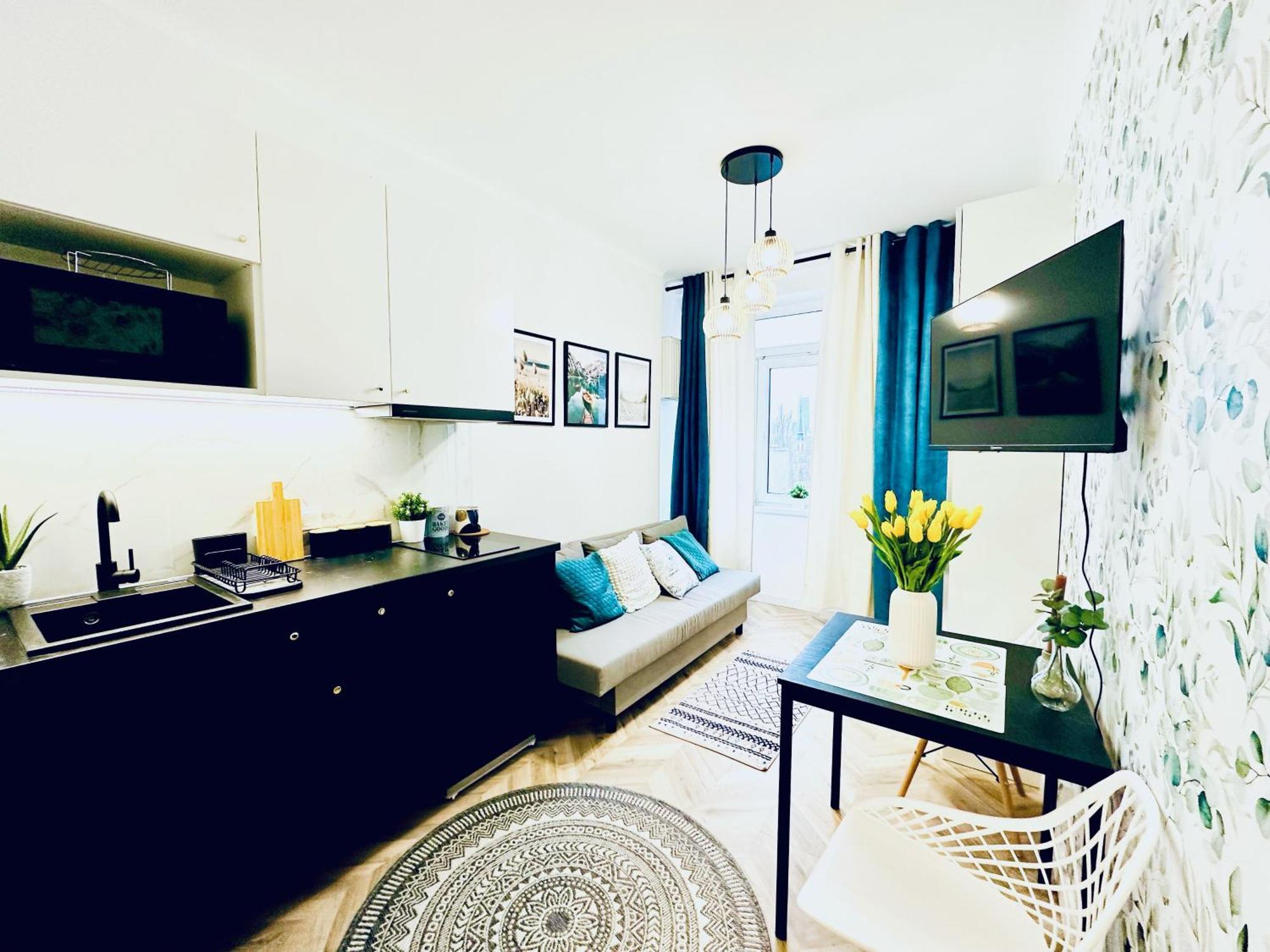 Olivia Apartments - Sloneczny Apartament W Centrum Warszawy, Plac Unii Lubelskiej, Lazienki Krolewskie, Pole Mokotowskie ワルシャワ エクステリア 写真